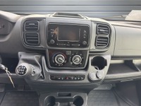 Anne38_2776302 vehicle image