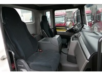 DOLD2821_2838039 vehicle image