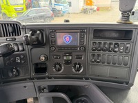 UNIK8334_2834864 vehicle image