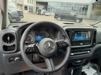 ALTH1974_2734403 vehicle image