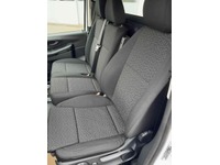 ALTH1974_2734403 vehicle image