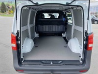 ALTH1974_2734403 vehicle image