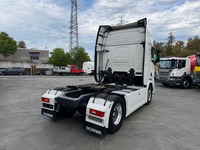 AGRO3463_3017862 vehicle image