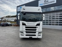AGRO3463_3017862 vehicle image