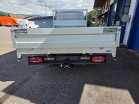 SOMM2698_2914452 vehicle image