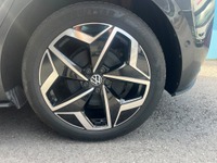 THOM6454_2688086 vehicle image