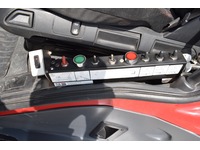 TOC1273_2921635 vehicle image