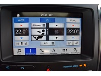 TOC1273_2921641 vehicle image