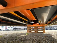 TOC1273_3006269 vehicle image