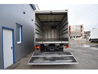 TOC1273_2921636 vehicle image