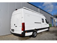 TOC1273_2702716 vehicle image