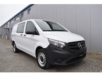 TOC1273_2702688 vehicle image