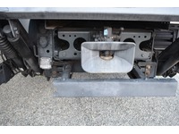 TOC1273_2685187 vehicle image