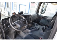 TOC1273_2685187 vehicle image