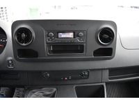 TOC1273_2703795 vehicle image