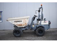TOC1273_3006270 vehicle image