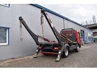 TOC1273_2921634 vehicle image