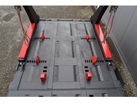 TOC1273_2921634 vehicle image
