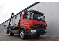 TOC1273_2921634 vehicle image