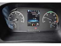 TOC1273_2921634 vehicle image