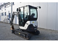 TOC1273_2921842 vehicle image