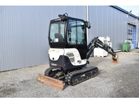 TOC1273_2921842 vehicle image