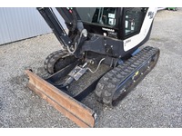 TOC1273_2921842 vehicle image