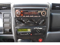 TOC1273_2921637 vehicle image