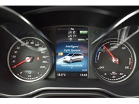 TOC1273_2703434 vehicle image