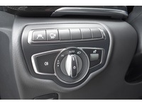 TOC1273_2703434 vehicle image