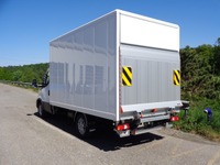 GEHR175_2904960 vehicle image