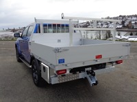 GEHR175_2904956 vehicle image