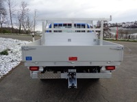 GEHR175_2904956 vehicle image