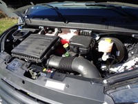 GEHR175_2904961 vehicle image