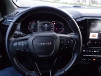 GEHR175_2904956 vehicle image