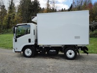 GEHR175_2738234 vehicle image