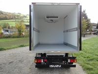 GEHR175_2738234 vehicle image