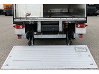 DOLD2821_2756875 vehicle image