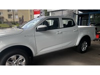HUSE4764_3022802 vehicle image