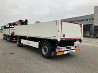 PEMA569_2778900 vehicle image