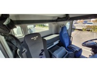 GALA741_3049315 vehicle image