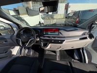 GALA741_3049316 vehicle image