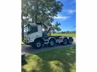 GALA741_3025193 vehicle image