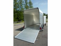 HRB7528_2995506 vehicle image