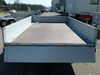 HRB7528_2990179 vehicle image