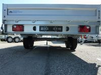 HRB7528_2990179 vehicle image