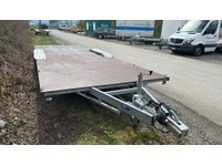 AUKL8793_3009101 vehicle image