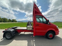 AUKL8793_2667606 vehicle image