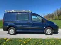AUKL8793_2667603 vehicle image
