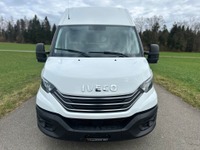 AUKL8793_2855872 vehicle image